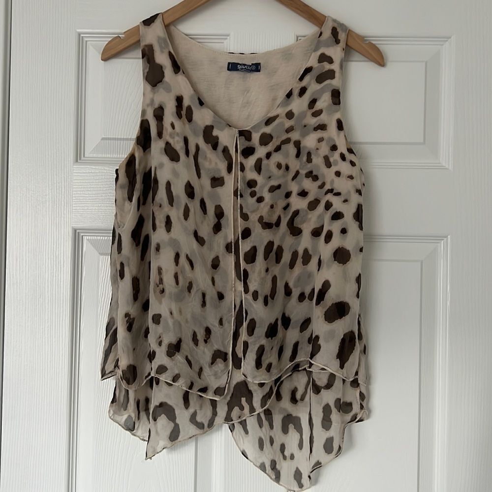 Giulia Italy silk animal print top Sz small